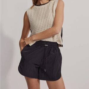 Varley Harmon High-Rise Shorts 4”